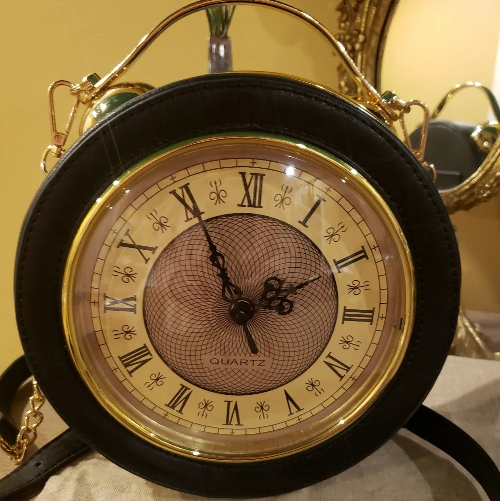 Quartz Retro Gold Clock Handbag w/ Crossbody Strap